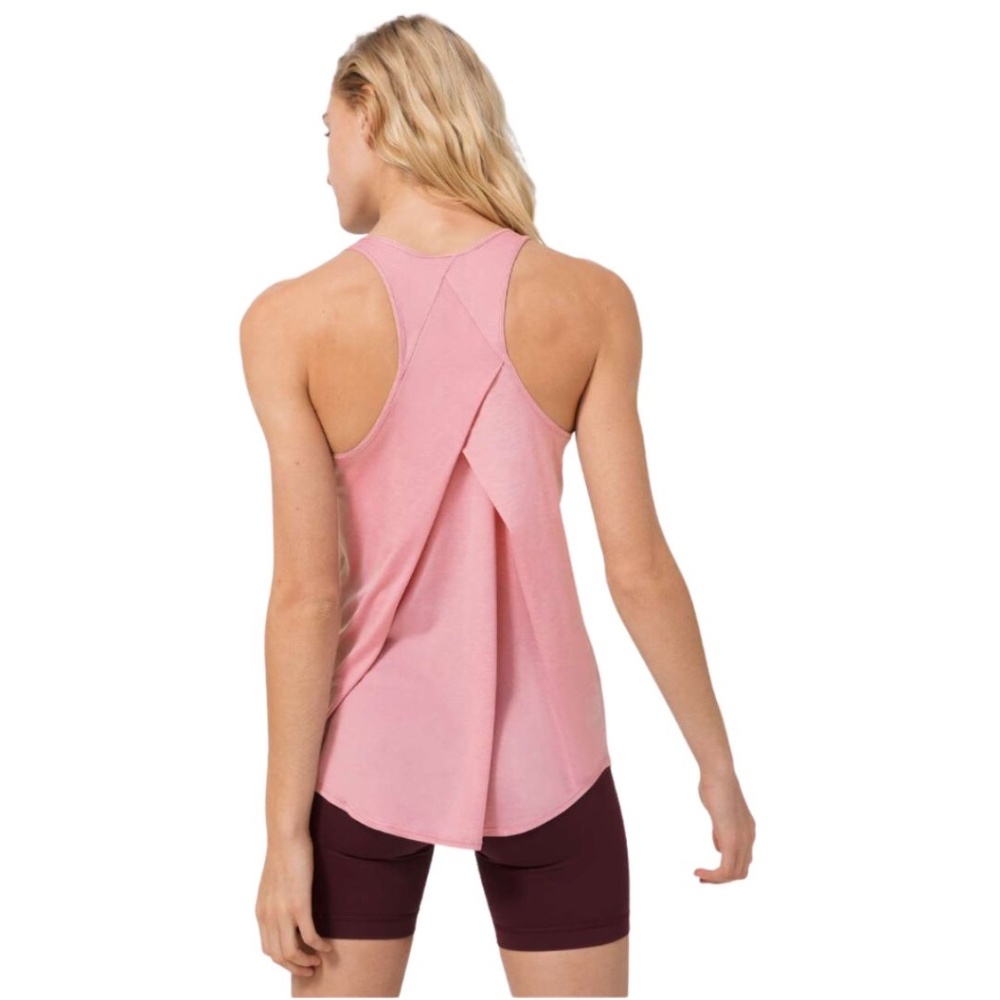 Lululemon Essential Tank *Pleated